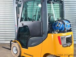 Jungheinrich TFG 425s - Service Neu - 2.5t Triplex - Kabine