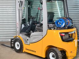 Jungheinrich TFG 425s - Service Neu - Triplex - VW Motor