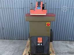 Atom SE8