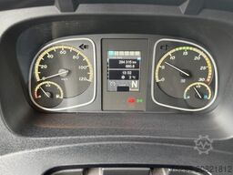 Mercedes-Benz Atego 1021 4x2 Kühlkoffer+HB / Swiss-Vehicle