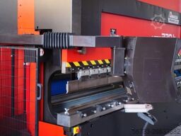 AMADA PROMECAM HFBO 220/4 4100 x 220 to