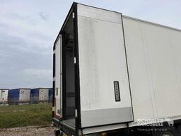 Schmitz Cargobull Tiefkühler Multitemp Doppelstock Trennwand