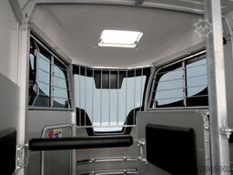 Ifor Williams IFOR WILLIAMS HBX 506 | SILBER +FRONTAUSTIEG RECHTS +POLSTER +3.BREMSLEUCHTE