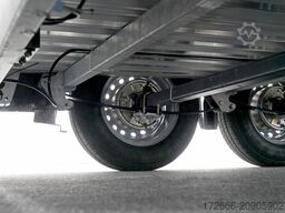 Ifor Williams IFOR WILLIAMS HBX 506 | SILBER +FRONTAUSTIEG RECHTS +POLSTER +3.BREMSLEUCHTE