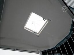 Ifor Williams IFOR WILLIAMS HBX 506 | SILBER +FRONTAUSTIEG RECHTS +POLSTER +3.BREMSLEUCHTE