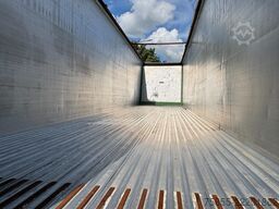 kraker CF-200 92M3 / SAF Disc / NL Trailer