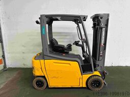 Jungheinrich EFG 320 - TRIPLEX 4,4 m