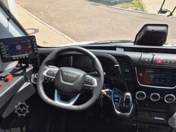 IVECO 2x Daily 70 Lagerfahrzeug Ferqui Sunrise 2,5 m B