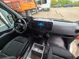 Mercedes-Benz Sprinter 419 CDI/ 3.0 V6/ Complete Ambulance wi...