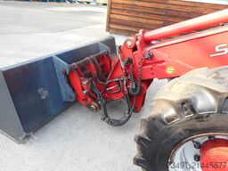 Schäffer 900 T mit Teleskoparm