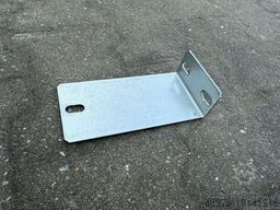 Halter f. Rückwandgitter Abm.: 165 x 78mm