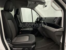 VW Crafter 35 Rollstuhl-Lift *LIEGE/TRAGESTUHL* KAM