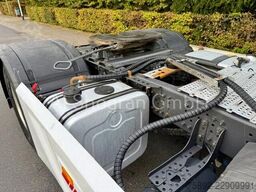 Mercedes-Benz Actros 5 / 1851 StreamSpace/Kipphydraulik/Stand...