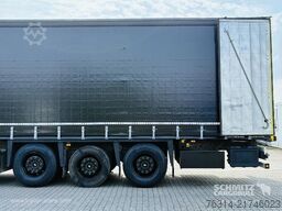 Schmitz Cargobull Curtainsider Standard Getränke