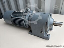 Motoreduktor SEW-EURODRIVE R40 DT80K4/BMG 0,55 kW 53 obr./min Hamulec 230 V 3