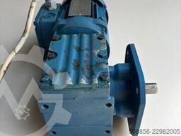 SEW-EURODRIVE WF30DT63L4 0,25 kW 47 obr./min 33 Nm 230/400 V 3-fazowy