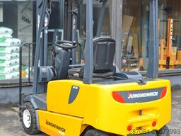 Jungheinrich EFG 320