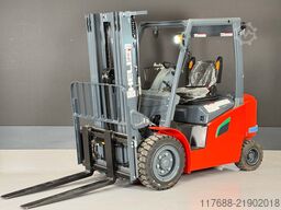 Heli CPD25-G2 4-Rad - 6 Jahre Garantie 5,4m Hub Triplex