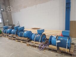 Siemens Drehstrom-Käfigläufer-Motor 55 kW