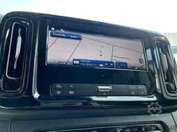 MERCEDES-BENZ Vito 116 Tourer PRO 4x4 lang STANDHZ DISTRONIC