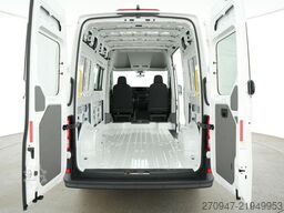 VW Crafter Kasten 35 L3H3 Autom. NAVI SITZHZ ACC