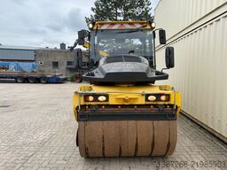 BOMAG BW174AP-4 AM / 2011 BJ / Streuer