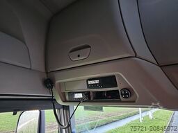 IVECO S-WAY AS440S51