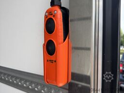 MERCEDES-BENZ Sprinter 317 Kofferaufbau LBW