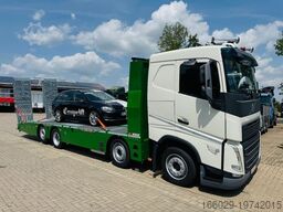 VOLVO Arbeitsbühnen Baumaschinentransporter mit Rampen
