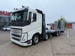 VOLVO Arbeitsbühnen Baumaschinentransporter mit Rampen