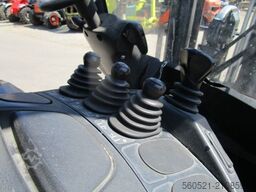 Linde H25D-02 - Triplex-Freihub 4,7m + Seitenschieber