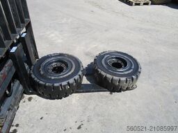 Linde H25D-02 - Triplex-Freihub 4,7m + Seitenschieber