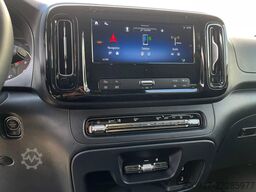 MERCEDES-BENZ Vito 119 Tourer PRO 4x4 XL STANDHZ AHK PDC KAM