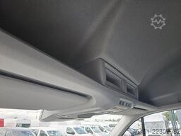 VW Crafter 35 Kasten MR Holzladeboden TEMPOMAT PDC