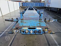 RENDERS CHASSIS