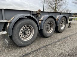 Renders ROC 12.27 CC 20-30 FT Chassis / BPW Axles / Dis...