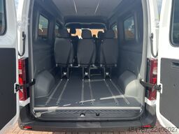 RENAULT Master XDD 170PS Kombi 9 Sitze
