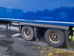 SCHMITZ CARGOBULL SCB  S2  THERMOKING  SLX 100