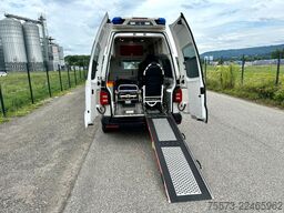 VW VW T6,2.0 TDI Krankentrage und Sessel