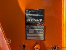 MERCEDES-BENZ AROCS 2042 4x4 MEILLER Kipper Winterd.