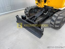 Caterpillar 301.8
