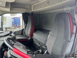 Volvo FH 540 Globetrotter, Euro 6, / 8x4 / ADR / Stee...