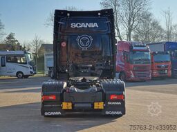 Scania R650 V8 NGS Highline 6x4 - Manual gearbox with ...