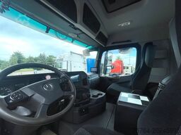 MERCEDES-BENZ 2643 /6x6H ALLRAD/Meiller/Bordmatik/Schneeplatte