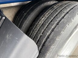  18 k  18 t Tandemkipper- Tieflader, BreitbereiftWenig Benutzt