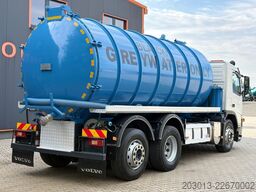 VOLVO FM330 6x2/2 Euro 5 LL Kanalreiniger 15000L