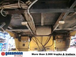 Unimog AUGL KMU88H, Kehrmaschinen-Aufbau