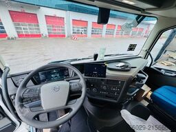 VOLVO FH 500 8x4 Kran F710 RA2.27 Jib & Winde Sofort