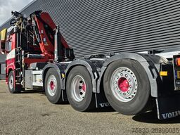 Volvo FM 420 8x2 / HIAB HOOKLIFT + 30 t/m CRANE - KRAN