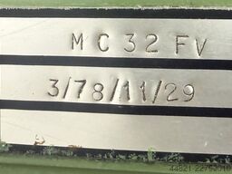 ADAM MC 32 FW